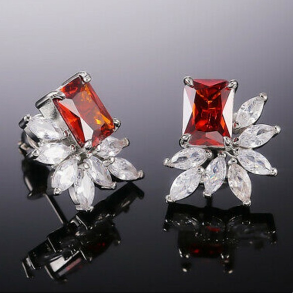 New Sterling silver diamond earrings - Picture 2 of 4